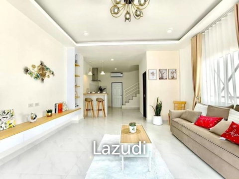 2 Beds 3 Baths 90 SQ.M. Rattanakorn Village 17