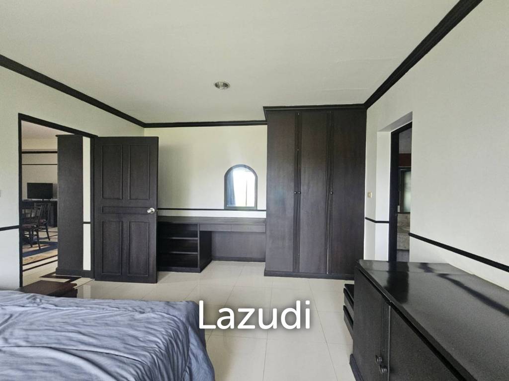 รูป PALM HILLS CONDO : 2 Bed condo ground floor on the golf course - รูปที่ 22/33
