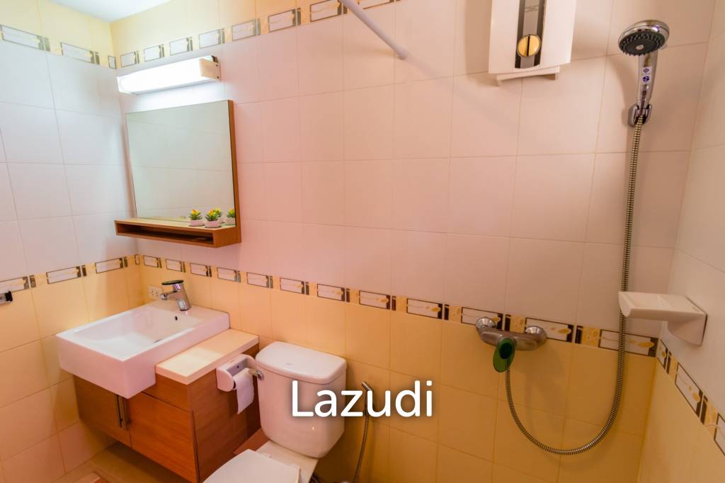 รูป PALM HILLS :  Renoted 2 Bed Condo in the Golf Course - รูปที่ 21/31