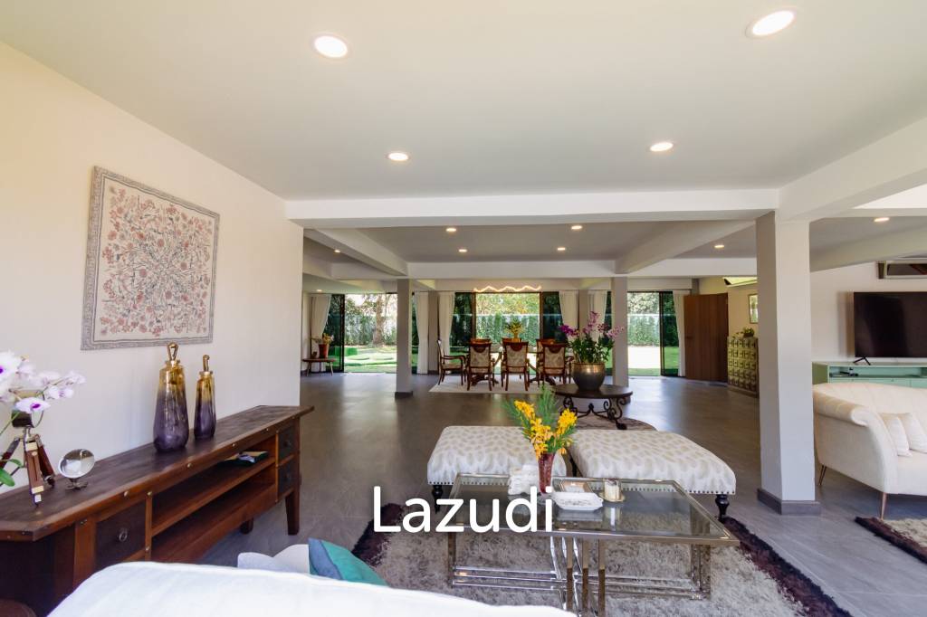 รูป IMPRESSIVE DETACHED 2 STOREY 4 BED POOL VILLA - รูปที่ 21/60