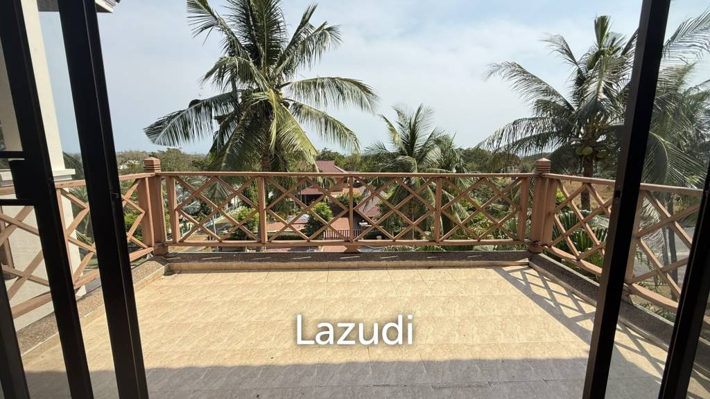 รูป PALM HILLS CONDO ( FOREIGNER QUOTA )   : 2 bed condo  with open views - รูปที่ 2/16