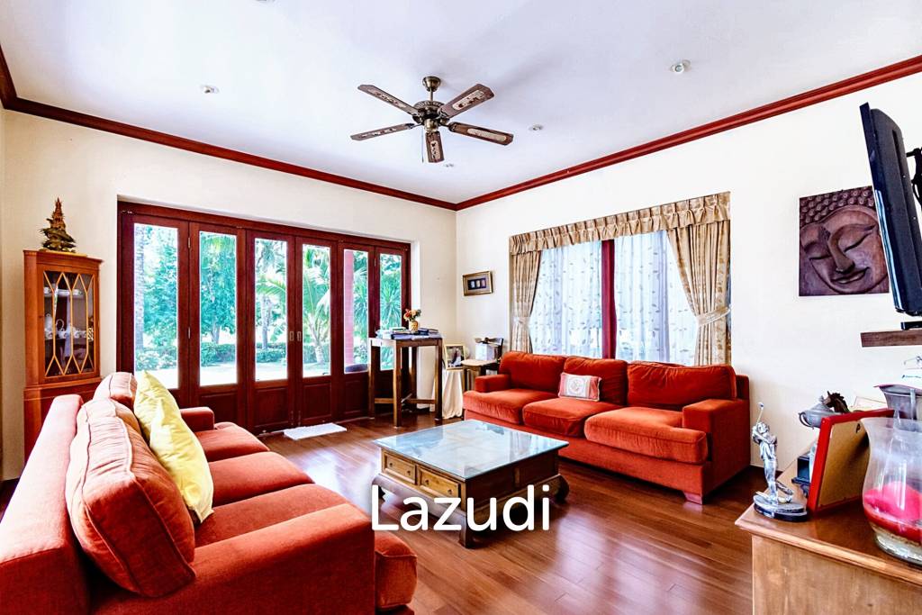 รูป PALM HILLS: วิลล่าหรู 7 ห้องนอนพร้อมสระว่ายน้ำในที่ดินขนาดใหญ่ - รูปที่ 26/64