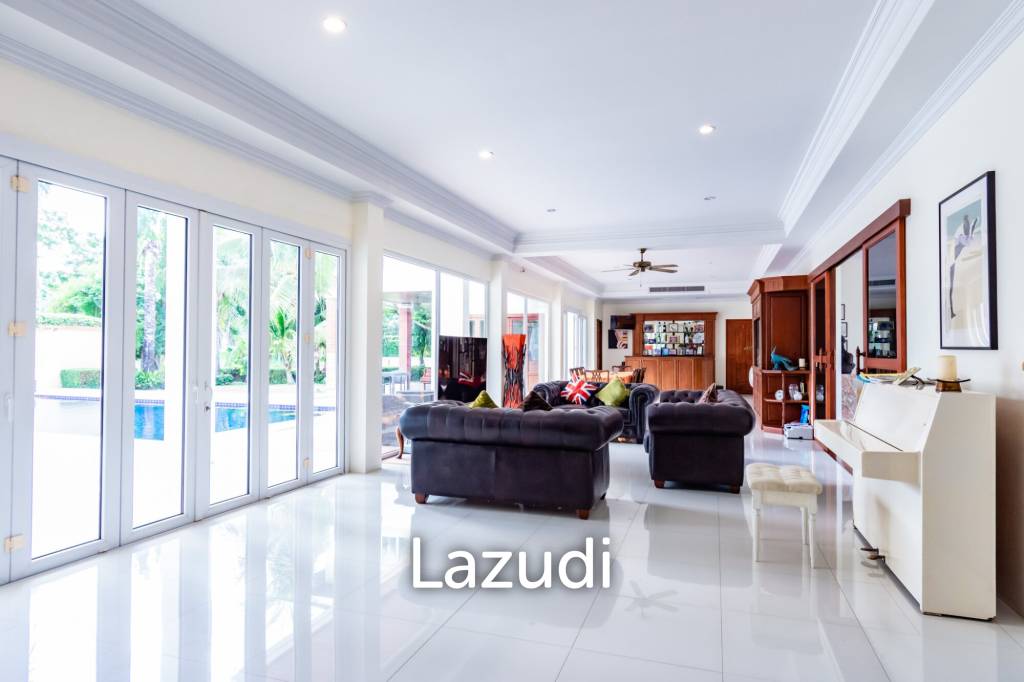รูป PALM HILLS: วิลล่าหรู 7 ห้องนอนพร้อมสระว่ายน้ำในที่ดินขนาดใหญ่ - รูปที่ 4/64