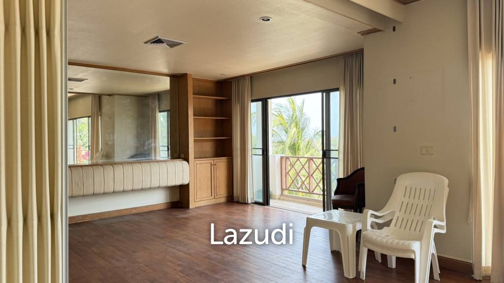 รูป PALM HILLS CONDO ( FOREIGNER QUOTA )   : 2 bed condo  with open views - รูปที่ 7/16