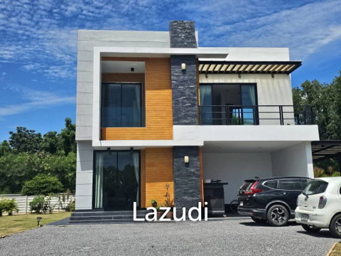 Modern 3 Bed Villa with 1.5 Rai Land at Pranburi