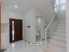 listing thumbnail image 17