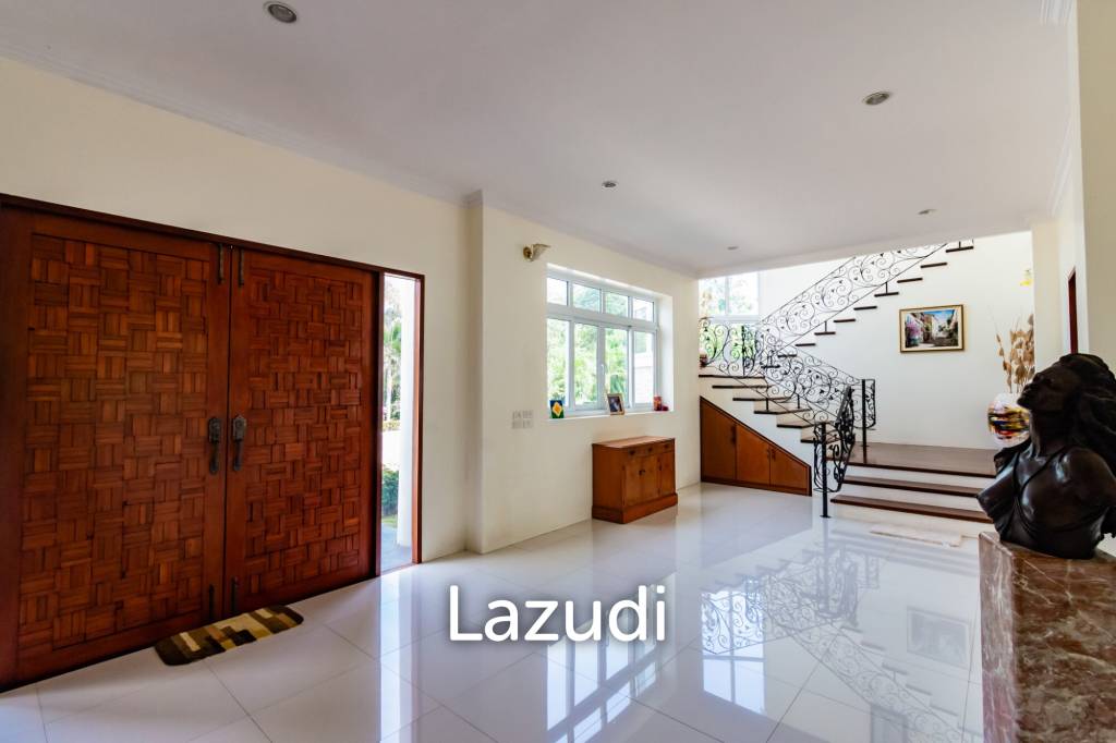 รูป PALM HILLS: วิลล่าหรู 7 ห้องนอนพร้อมสระว่ายน้ำในที่ดินขนาดใหญ่ - รูปที่ 38/64