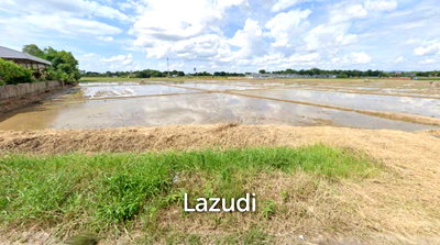 Land for sale Chiag Rai Rajabhat University : 10 Rai Land For Sale Near to Airport at Ban Du