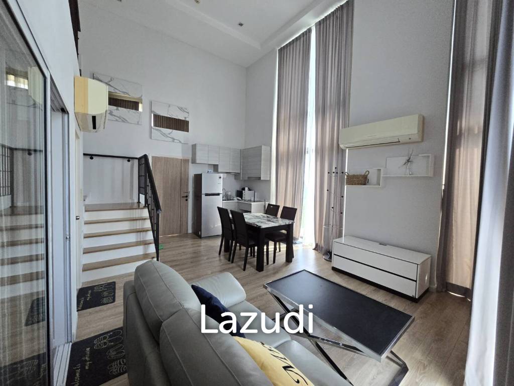 รูป Duplex 2 Bedroom 2 Bathroom Condo On the Highest Floor - รูปที่ 3/17