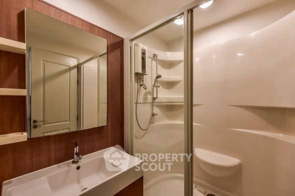 รูป คอนโด 2 ห้องนอน 65 ตร.ม. Q House Sathon ใกล้ BTS กรุงธนบุรี 100 ม. (ID 2684849) - รูปที่ 4/6