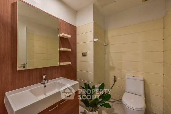 รูป คอนโด 2 ห้องนอน 65 ตร.ม. Q House Sathon ใกล้ BTS กรุงธนบุรี 100 ม. (ID 2684849) - รูปที่ 2/6