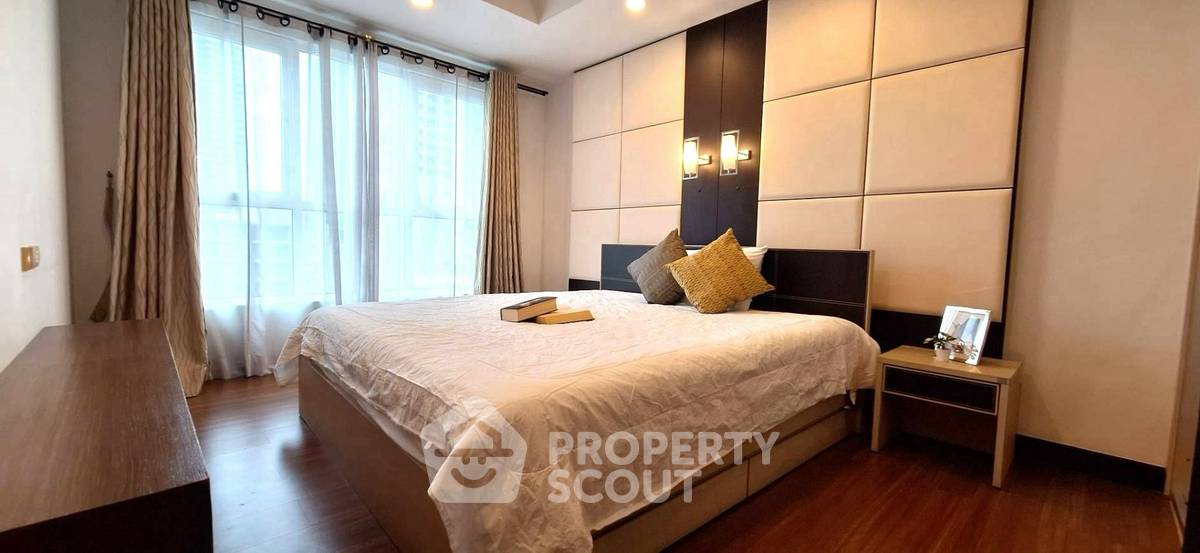 รูป คอนโด 2 ห้องนอน 110 ตร.ม. Avenue 61 ใกล้ BTS ทองหล่อ 400 ม. (ID 2454928) - รูปที่ 2/9