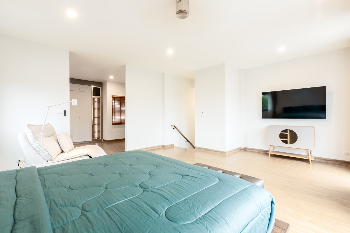 รูป บ้านเดี่ยวหลังใหญ่ สไตล์ยุโรป ใจกลางบางนา พร้อมให้เช่า - รูปที่ 24/37