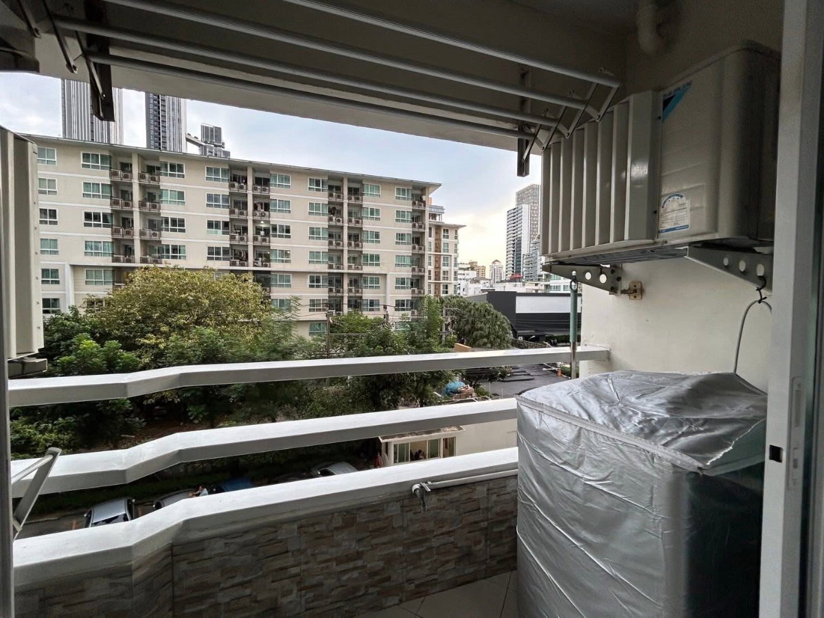 picture Thonglor                 Tower  - 10/11