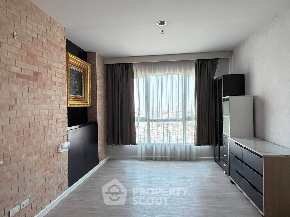 รูป คอนโด 2 ห้องนอน 67 ตร.ม. ชั้นสูง 23 ที่ Hive Taksin ใกล้ BTS วงเวียนใหญ่ 100 ม. (ID 2689505) - รูปที่ 2/11