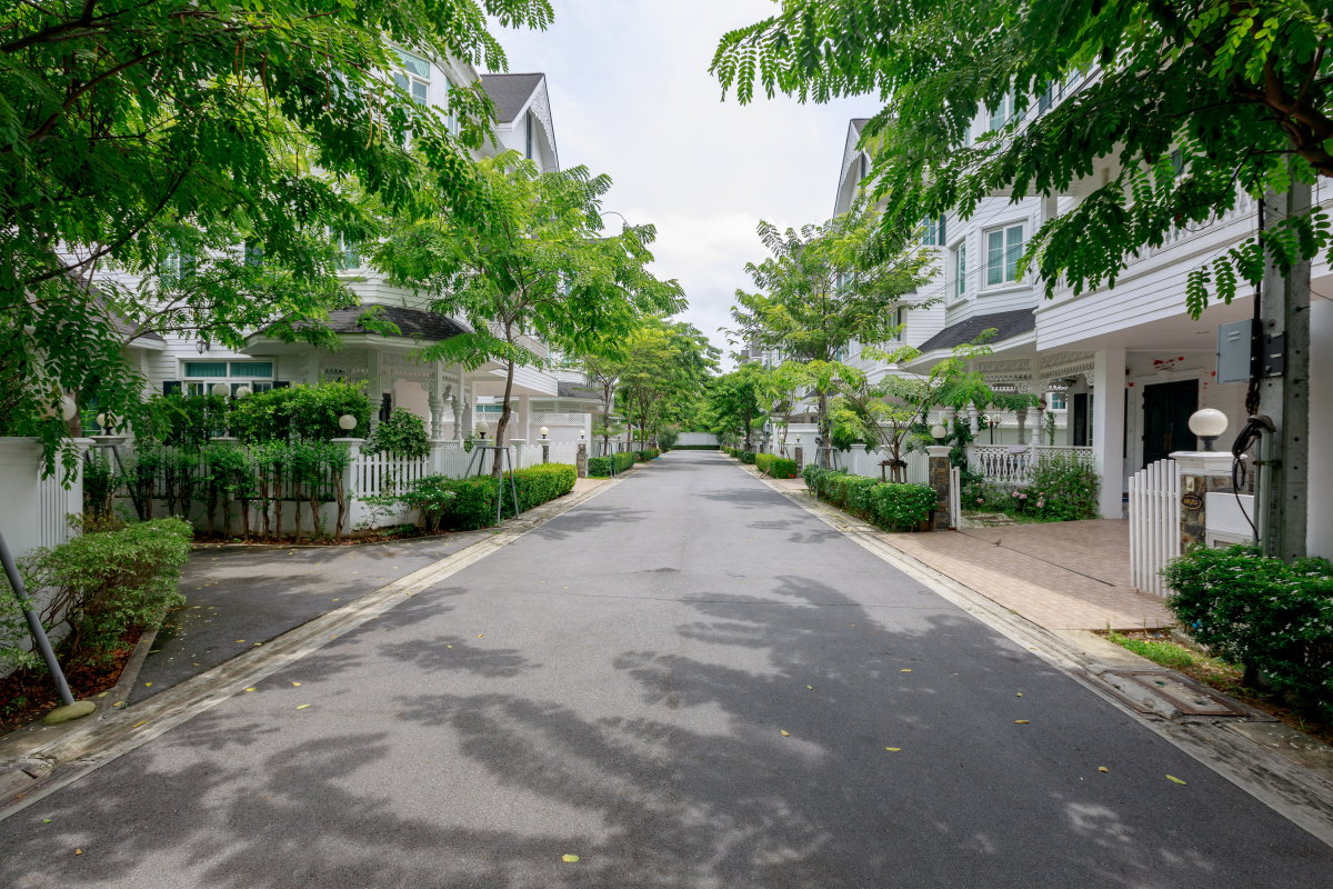 picture Private Spacious Villa in Bangna available for rent - 12/55