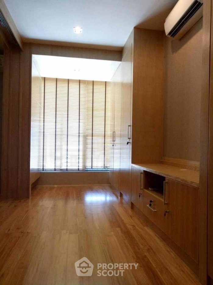 picture 39th-Floor 1-BR At Ideo Q Chula Samyan Near MRT Sam Yan (ID 1712230) - 6/6