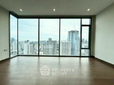 คอนโด 3 ห้องนอน โครงการ Q1 สุขุมวิท ชั้น 26 • ใกล้ BTS นานา 20 ม. (ID 2634353)