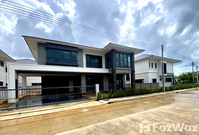 Houses for sale Pratunum : Smart 4-Bed Koh Kaew House in Lakefront Park Community 5626428