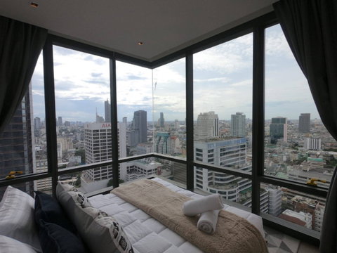 Aston Silom (near BTS Saladeang, Ready to Move in) แอชตัน สีลม (ใกล้บีทีเอสศาลาแดง)