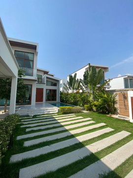 ขายพูลวิลล่าหรูสไตล์ Tropical Luxury โครงการ แอทโมสไพร์ม วิลล่า พัทยา