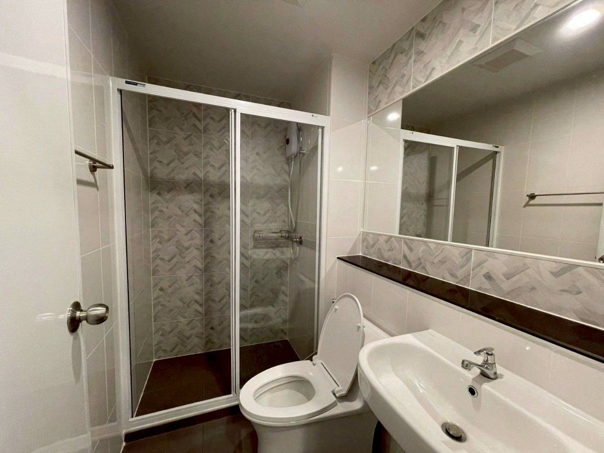 picture #E043 ð030269 Condo for Rent: Regent Home Bangna - 7/8