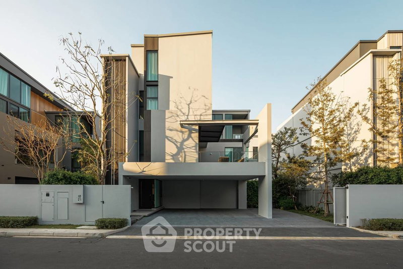 Houses for sale : 4-BR House For Sale, Vive Krungthep Kreetha, Krungthep Kreetha (ID 2693094)