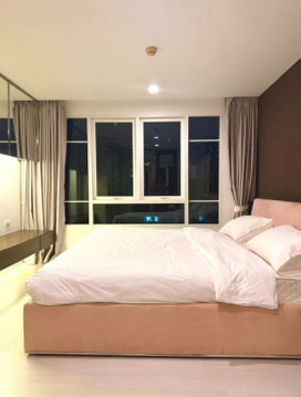 คอนโด เดอะ บางกอก สาทร-ตากสิน  2 ห้องนอน 2 ห้องนำ้  ขนาด 70.85 ตารางเมตร  ชั้น 8 พร้อมอยู่ แต่งสวย