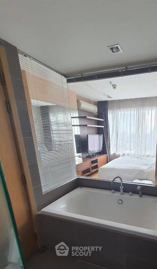 รูป ใกล้ BTS ทองหล่อ 200 เมตร คอนโด 2 ห้องนอน Siri At Sukhumvit ชั้น 25 (ID 1000551) - รูปที่ 10/11