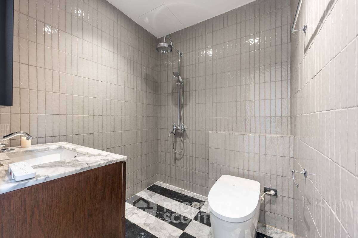 picture Pet-Friendly 3-BR House For Sale Near BTS Surasak, Thung Wat Don (ID 2069559) - 30/30