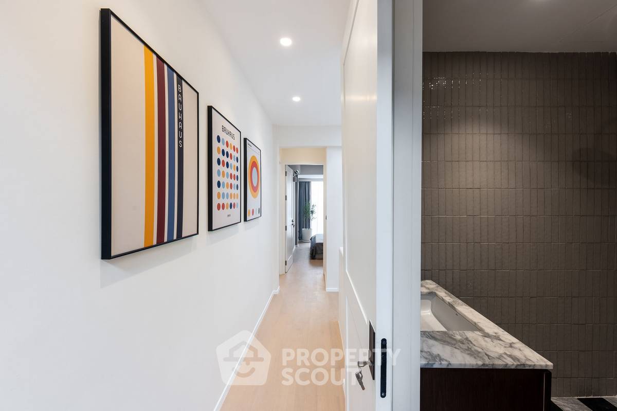 picture Pet-Friendly 3-BR House For Sale Near BTS Surasak, Thung Wat Don (ID 2069559) - 25/30