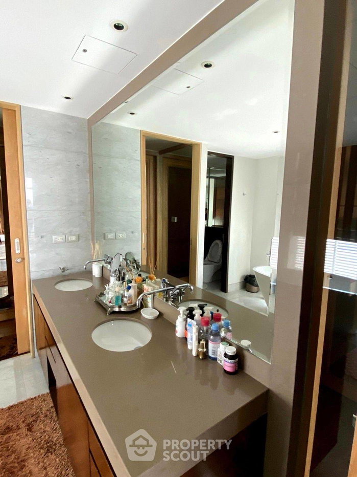 รูป คอนโด 3 ห้องนอน ชั้นสูง 35 440 ตร.ม. The Residences At The St Regis Bangkok ใกล้ BTS ราชดำริ 90 ม. (ID 803453) - รูปที่ 11/19