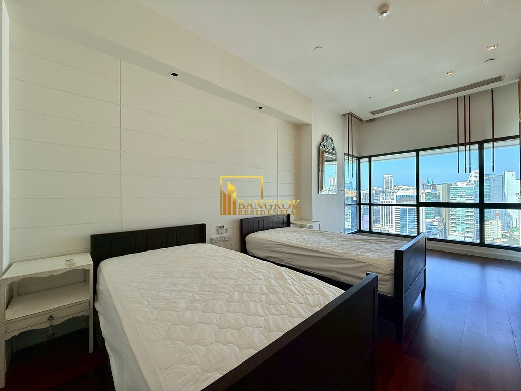 รูป Le Raffine 39 | Luxurious 3 Bedroom Condo With Private Pool - BR4632CD - รูปที่ 33/55