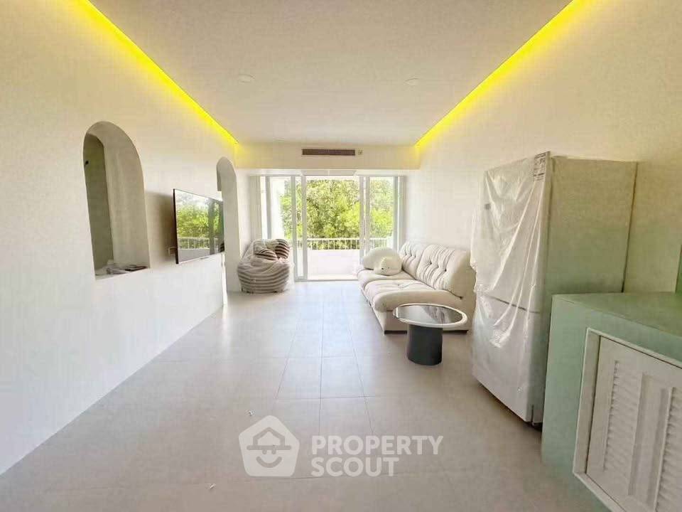 รูป คอนโด 2 ห้องนอน 60 ตร.ม. ห้องเลี้ยงสัตว์ได้ Siam Penthouse 3 ใกล้ Sanctuary of Truth (ID 2522698) - รูปที่ 6/7