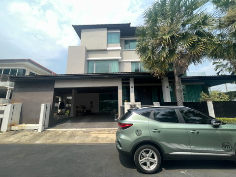 RENT!! บ้านเดี่ยวหรู 3ชั้น Grand Bangkok Boulevard Rama 9 - Srinakarin