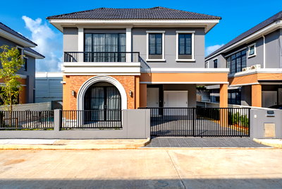 เช่าบ้านเดี่ยว โบ๊ท ลากูน ภูเก็ต : 🌴ให้เช่า🌴 บ้านเดี่ยวสไตล์อังกฤษ Crown Estate - Dulwich Road 4ห้องนอน/3ห้องน้ำ 60ตร.วา พร้อมสระว่ายน้ำ ตกแต่งหรูพร้อมอยู่, เกาะแก้ว ภูเก็ต