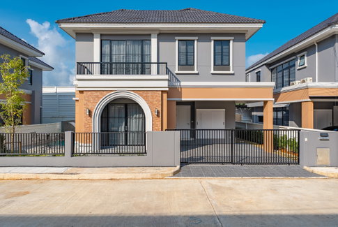 🌴FOR RENT🌴 Luxury 4-Bed English Style House with Pool at Crown Estate (Dulwich Rd), Next to British International School Phuket – Ready to Move In