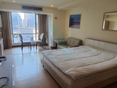 For Rent Condo THE TRENDY CONDOMINIUM Building 1, Floor 10,Studio, Room size 35.00 sqm