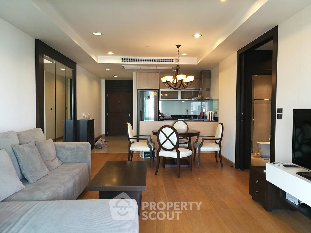 รูป คอนโด 2 ห้องนอน Sathorn Gardens ชั้น 27 ขนาด 86 ตร.ม. ใกล้ MRT สีลม (ID 452601) - รูปที่ 3/7