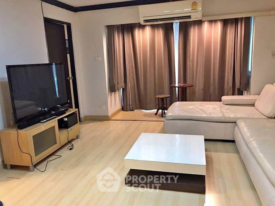 รูป คอนโด 2 ห้องนอน โครงการ Hill Side Condominium 3 ใกล้ นิมมานเหมิน สุเทพ (ID 2457310) - รูปที่ 1/8