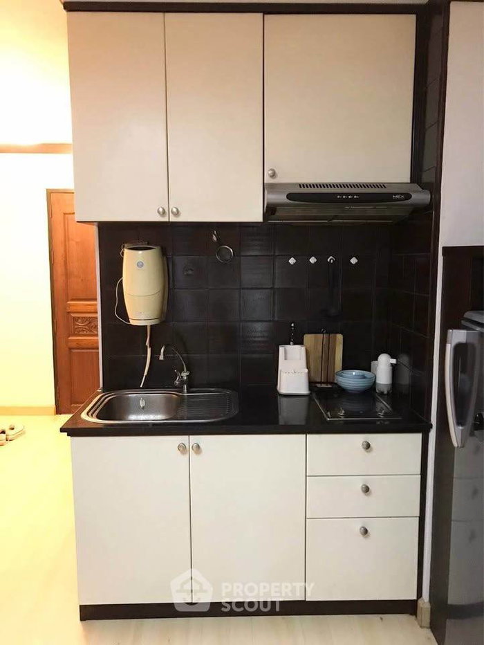 รูป คอนโด 2 ห้องนอน โครงการ Hill Side Condominium 3 ใกล้ นิมมานเหมิน สุเทพ (ID 2457310) - รูปที่ 4/8
