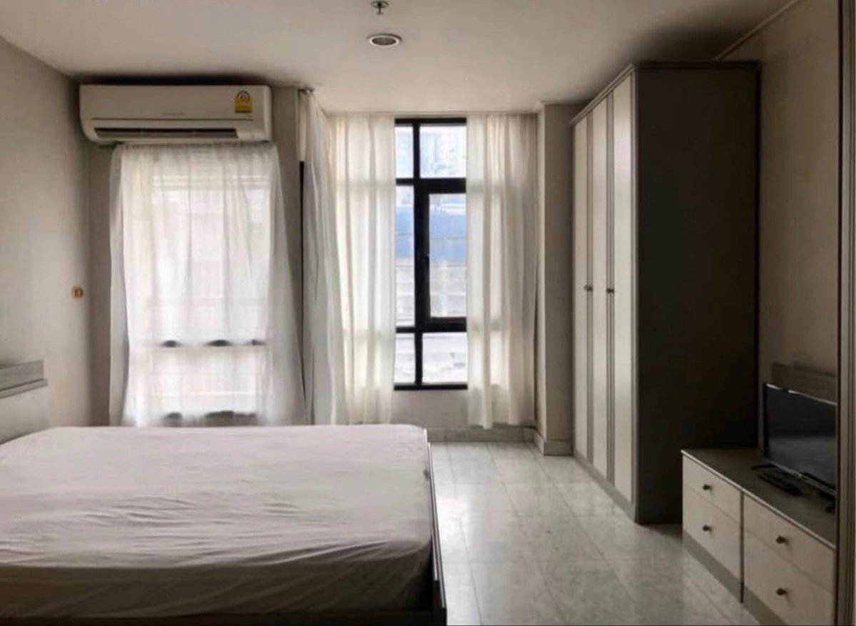 picture #S5842 For Rent Phayathai Place - 4/12
