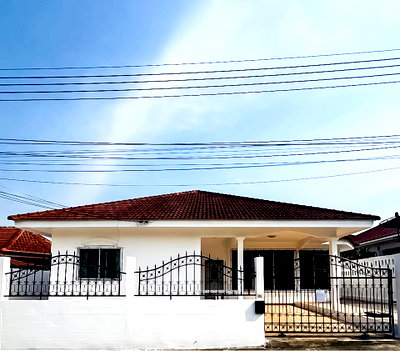 เช่าบ้านเดี่ยว ชลบุรี : Single house 3BR for rent in Khao Noi, East Pattaya (Pet-friendly)
