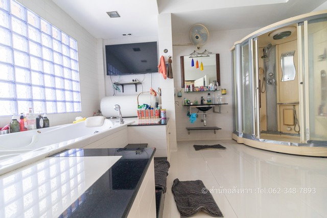 รูป [ขาย] ตึกแถว 3 คูหาทะลุถึงกัน ย่านดินแดง-จตุรทิศ พื้นที่มหาศาล 864 ตร.ม. ทำเลทองของการทำธุรกิจ! - รูปที่ 14/18