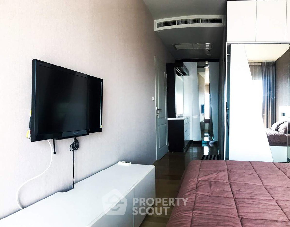 รูป คอนโด 1-ห้องนอน ที่ โนเบิล รีไฟน์ พร้อมพงษ์ ใกล้ BTS พร้อมพงษ์ (ID 825800) - รูปที่ 3/4