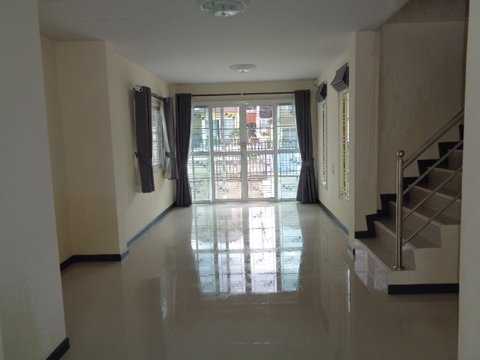 HOME 42 Sq.w. Pluak Daeng Rayong for 2M