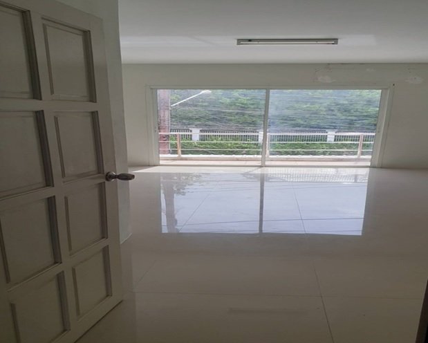 picture SHOP HOUSE 23.1 Sq.w. Muang Phuket Phuket for 5.5M - 9/19
