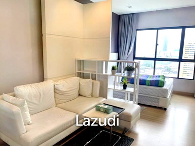 Condos for sale : Studio 30 SQ.M Urbano Absolute Sathon-Taksin