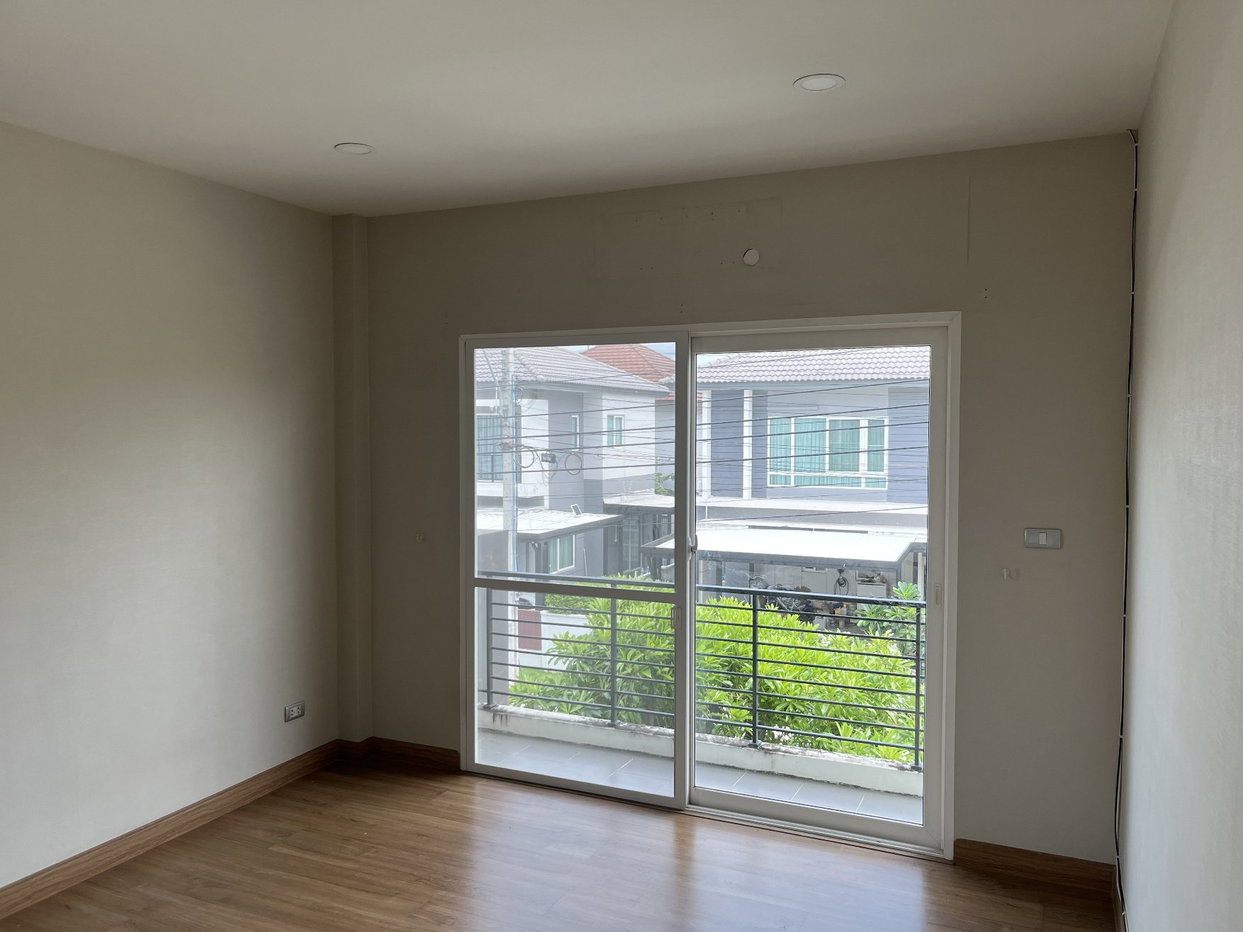 picture HOME 55.1 Sq.w. Lat Krabang Bangkok for 7.2M - 34/36