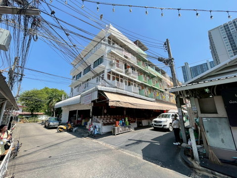 🏢✨ ขายอาคารพาณิชย์ แปลงมุม อ่อนนุช 1